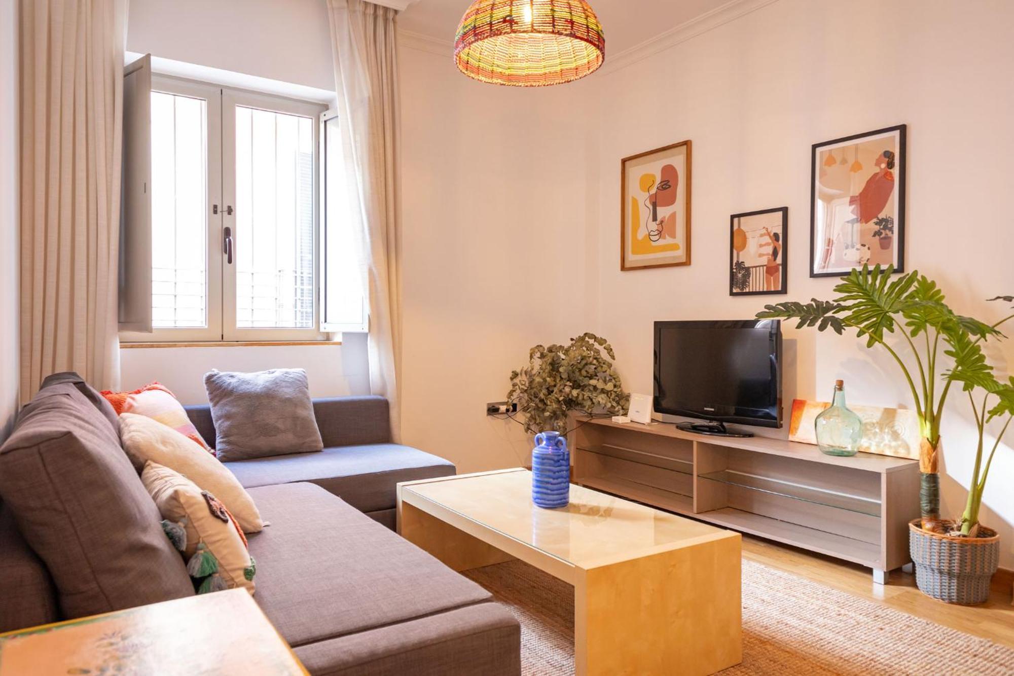 Charming Apartment At San Bernardo Neighborhood By Ocityzen Sevilla Bagian luar foto