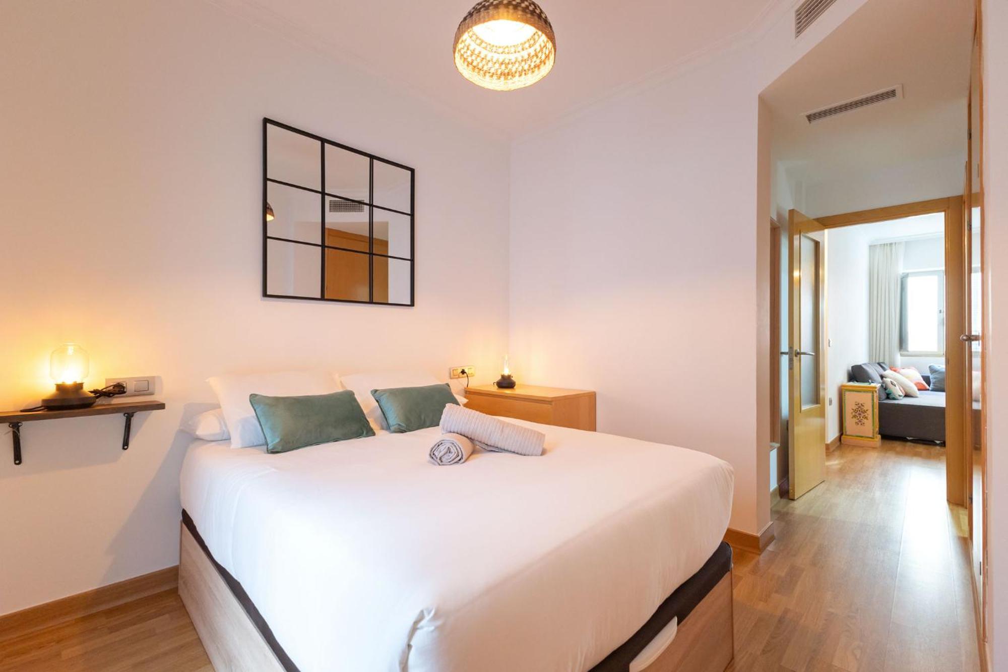 Charming Apartment At San Bernardo Neighborhood By Ocityzen Sevilla Bagian luar foto