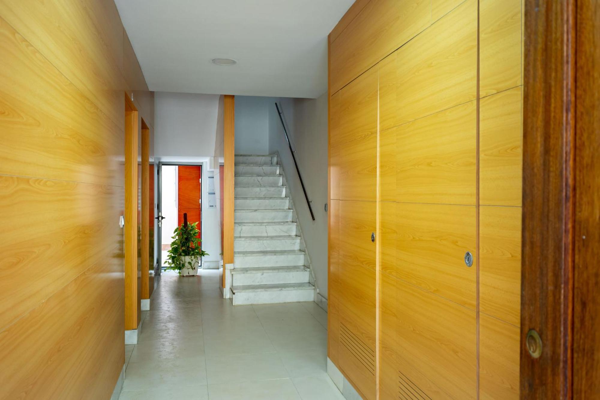 Charming Apartment At San Bernardo Neighborhood By Ocityzen Sevilla Bagian luar foto