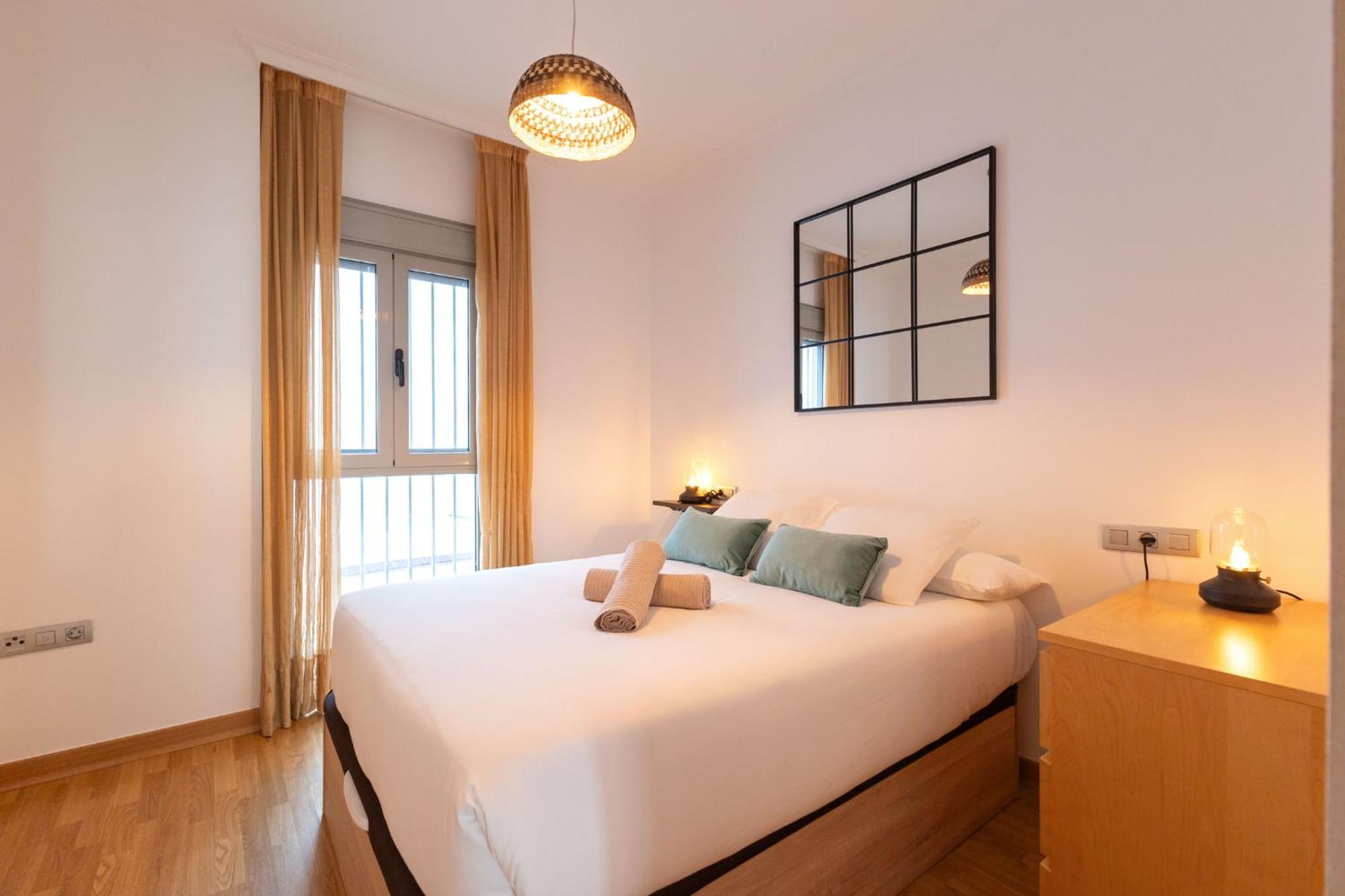 Charming Apartment At San Bernardo Neighborhood By Ocityzen Sevilla Bagian luar foto